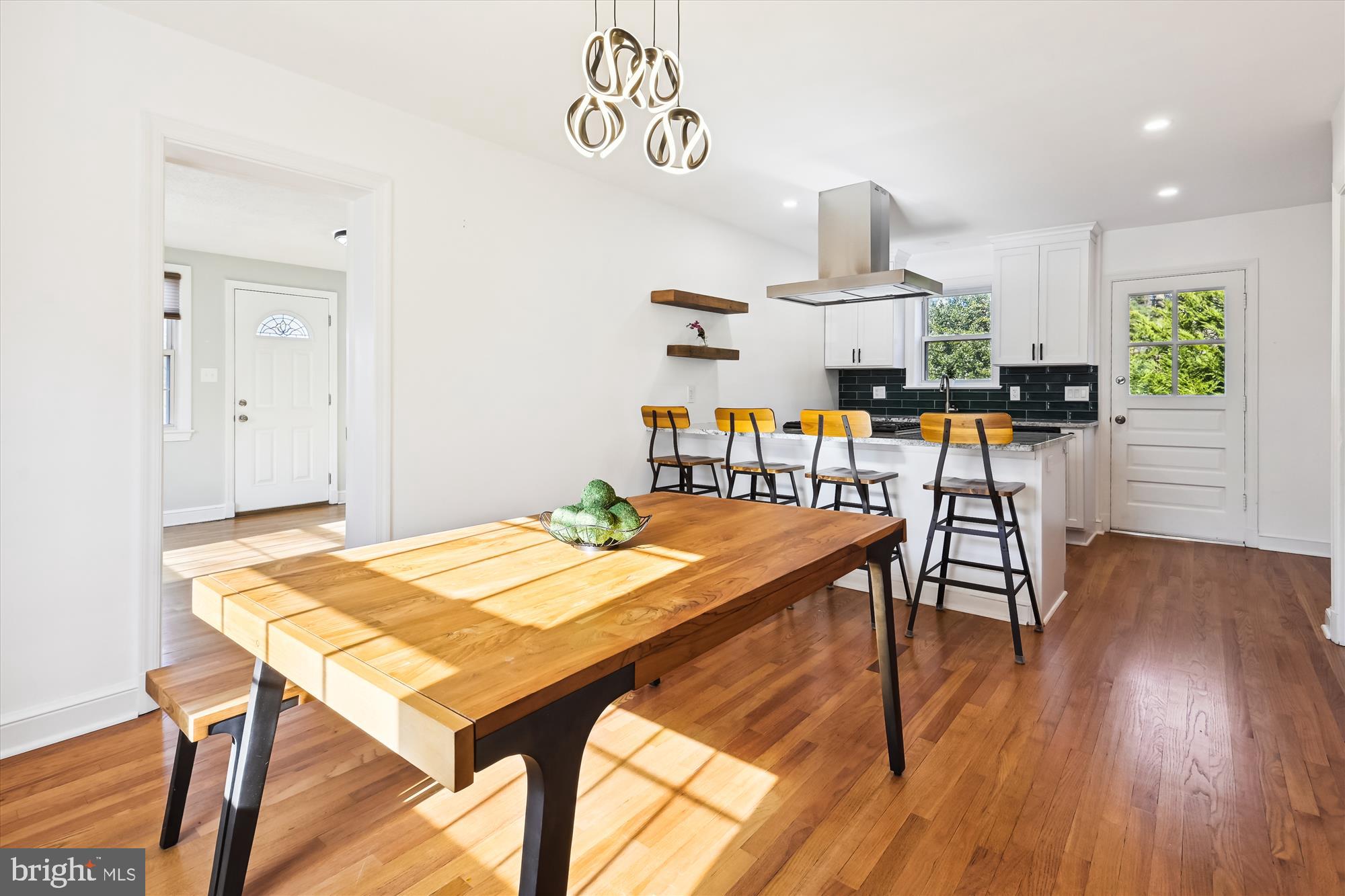 4513 Saul Road Kensington, MD 20895 - Photo 4 of 28 Dining Room