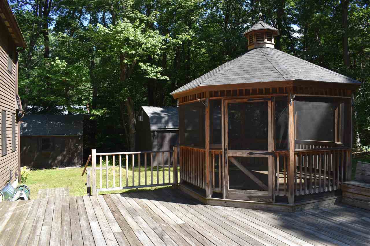 144 High Range Road Londonderry, NH 03053 - Photo 4 of 19