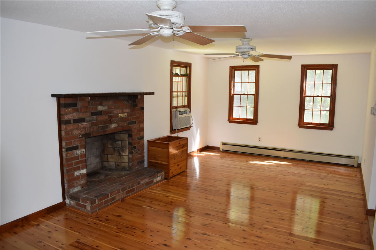 144 High Range Road Londonderry, NH 03053 - Photo 9 of 19