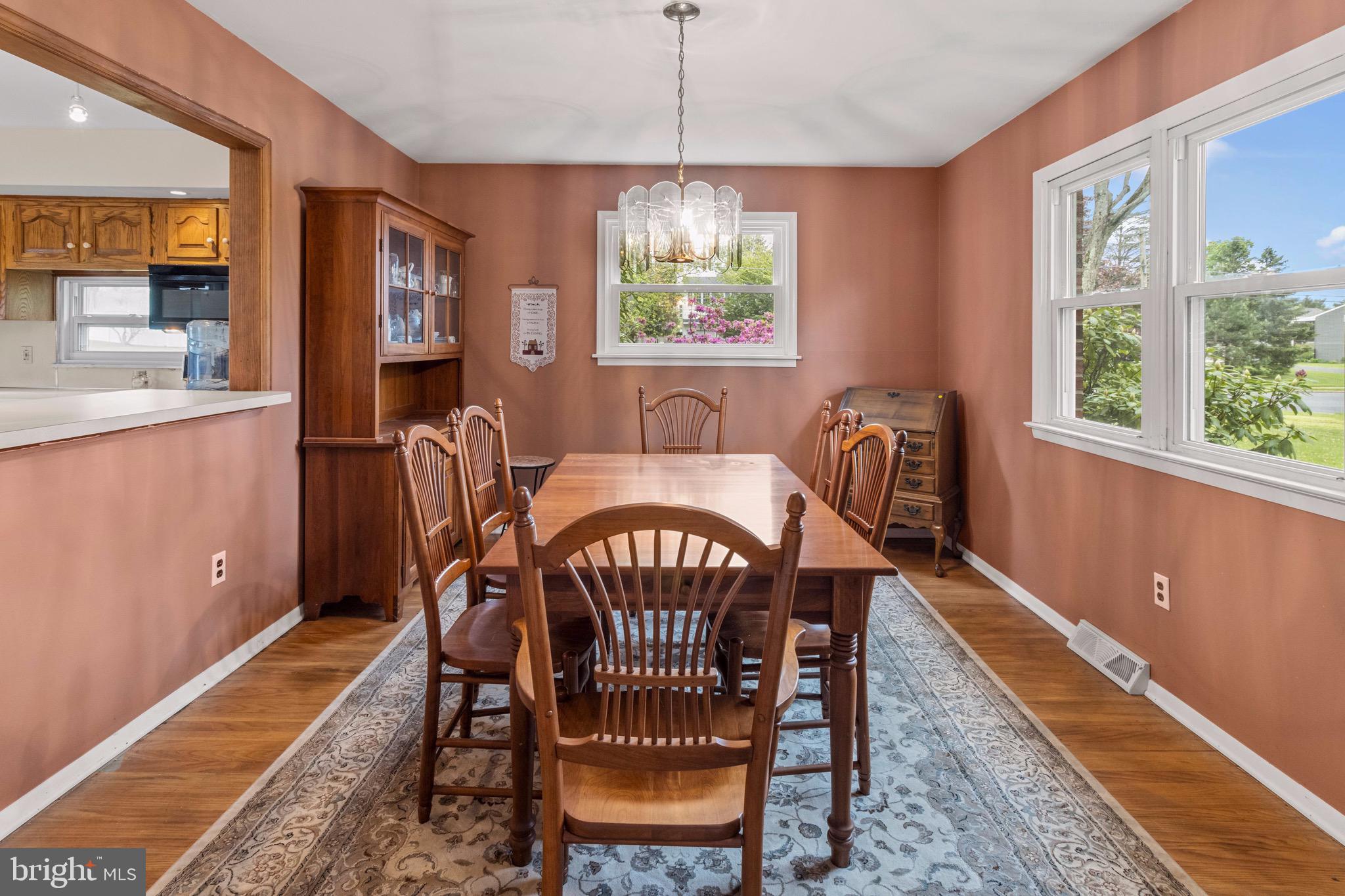 904 Jenifer Road Horsham, PA 19044 - Photo 7 of 36 Gallery Image 7