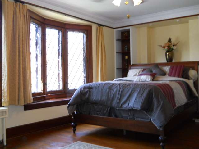 240 Fisher Road Grosse Pointe, MI 48230 - Photo 15 of 23 31095115-14.JPG