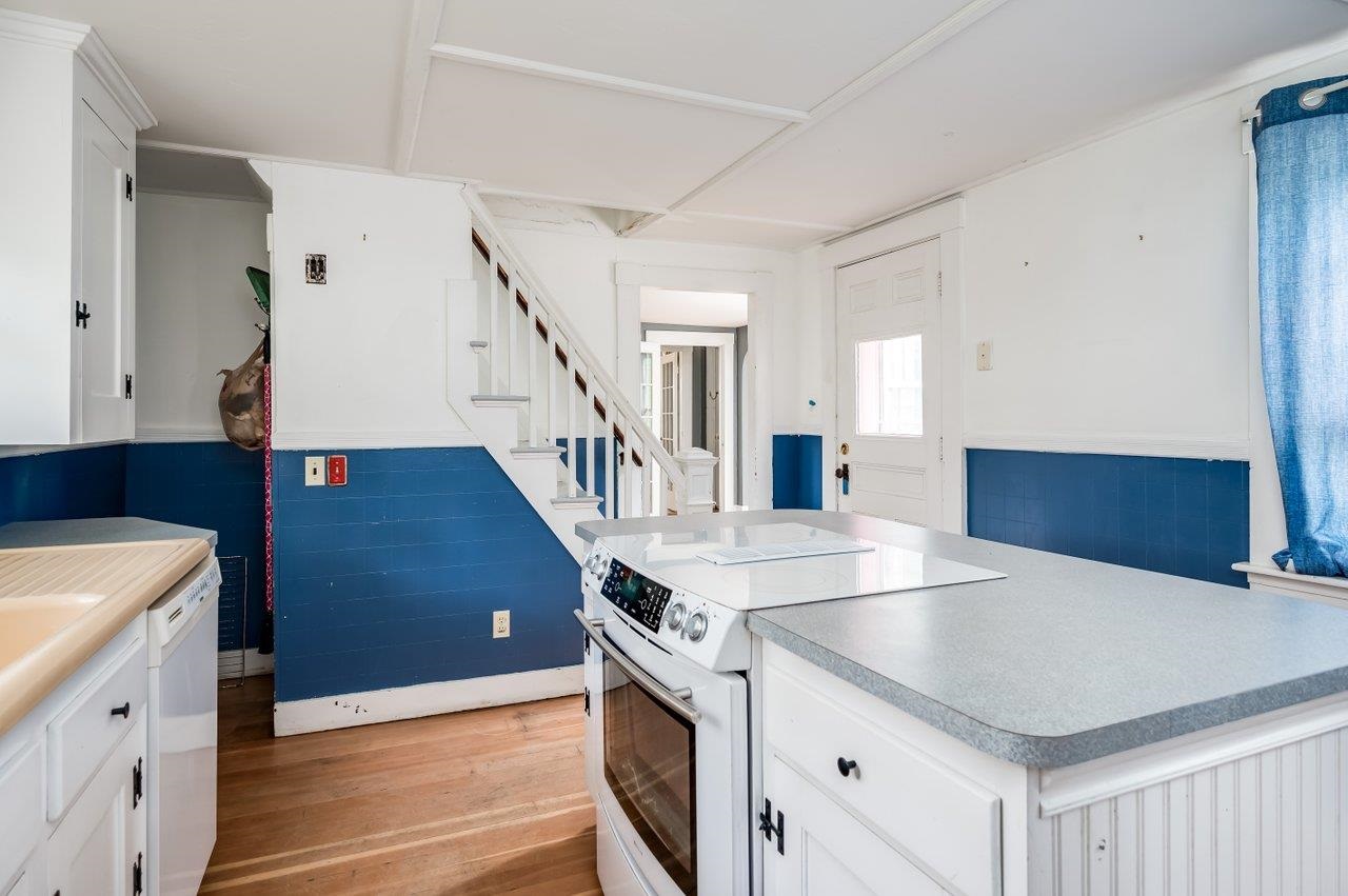 151 Locust Street Dover, NH 03820 - Photo 15 of 40