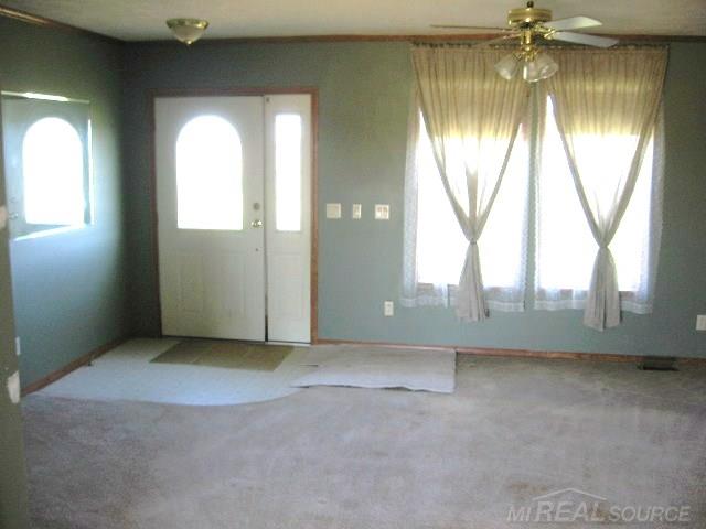 8595 Gibbons Road Jeddo, MI 48032 - Photo 9 of 43 31240761-8.JPG