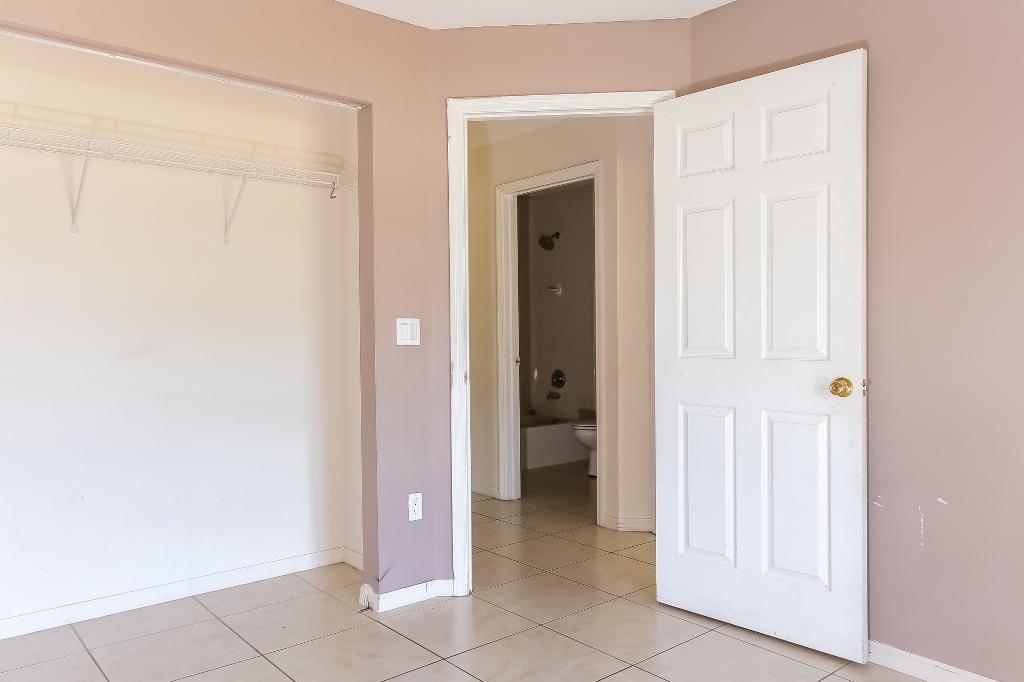 2545 Hypoluxo Road Lake Worth, FL 33462 - Photo 17 of 18 1016-3004327-medium