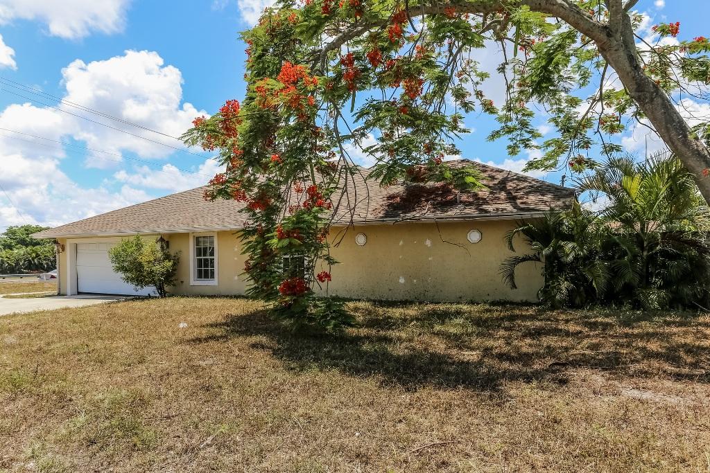 2545 Hypoluxo Road Lake Worth, FL 33462 - Photo 4 of 18 1027-3004341-medium
