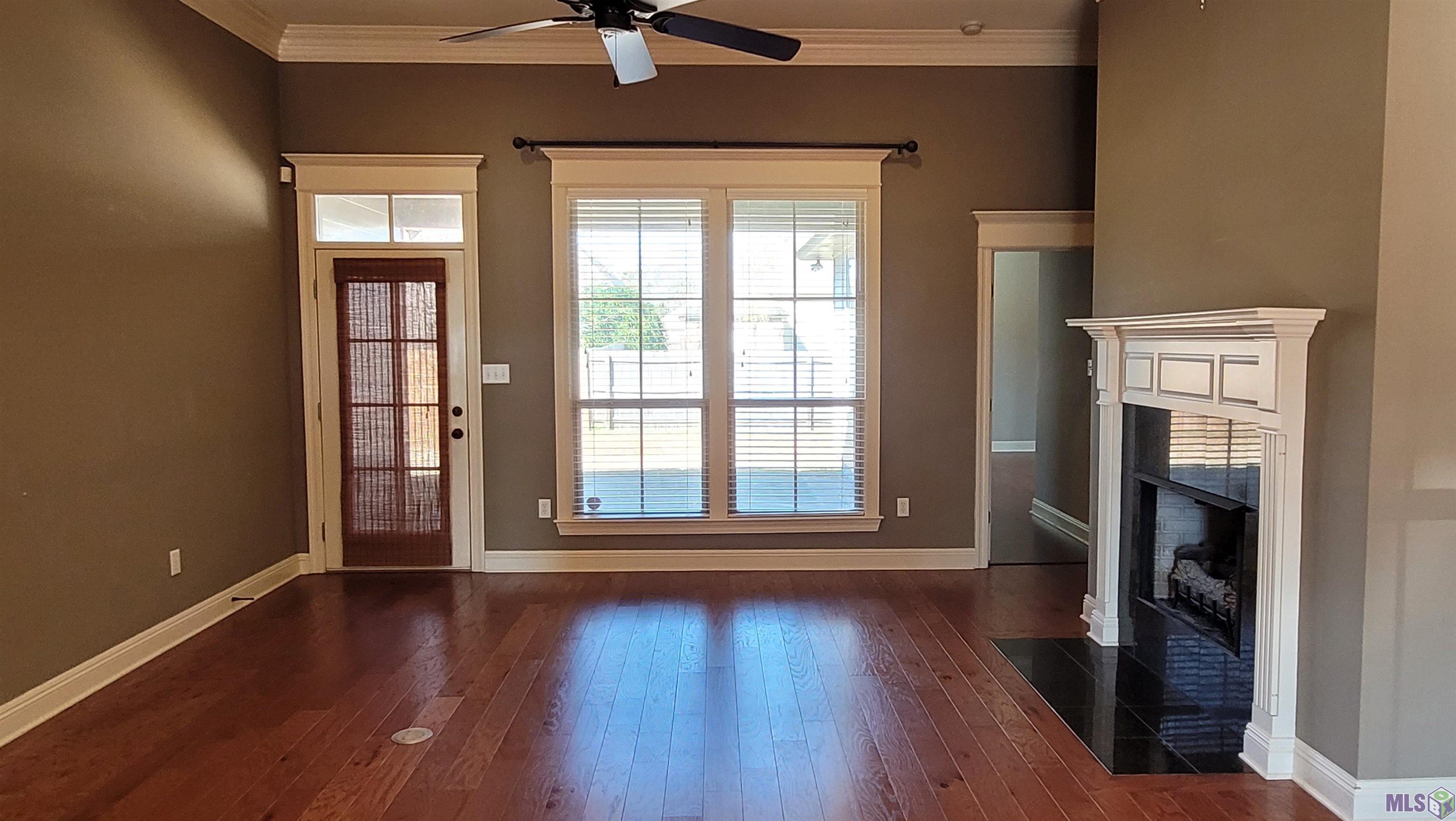 10587 Hill Pointe Avenue Baton Rouge, LA 70810 - Photo 4 of 14