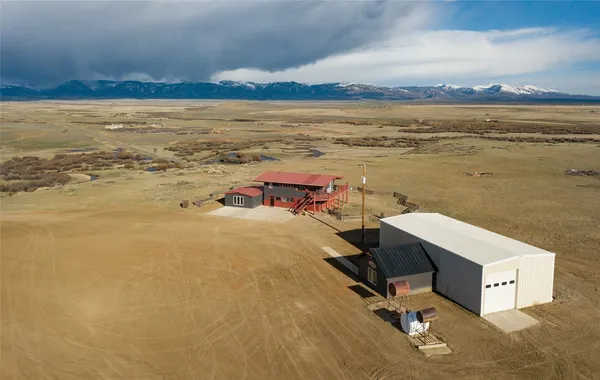 $785,000 | 151 Jcr 26, Walden, CO 80430
