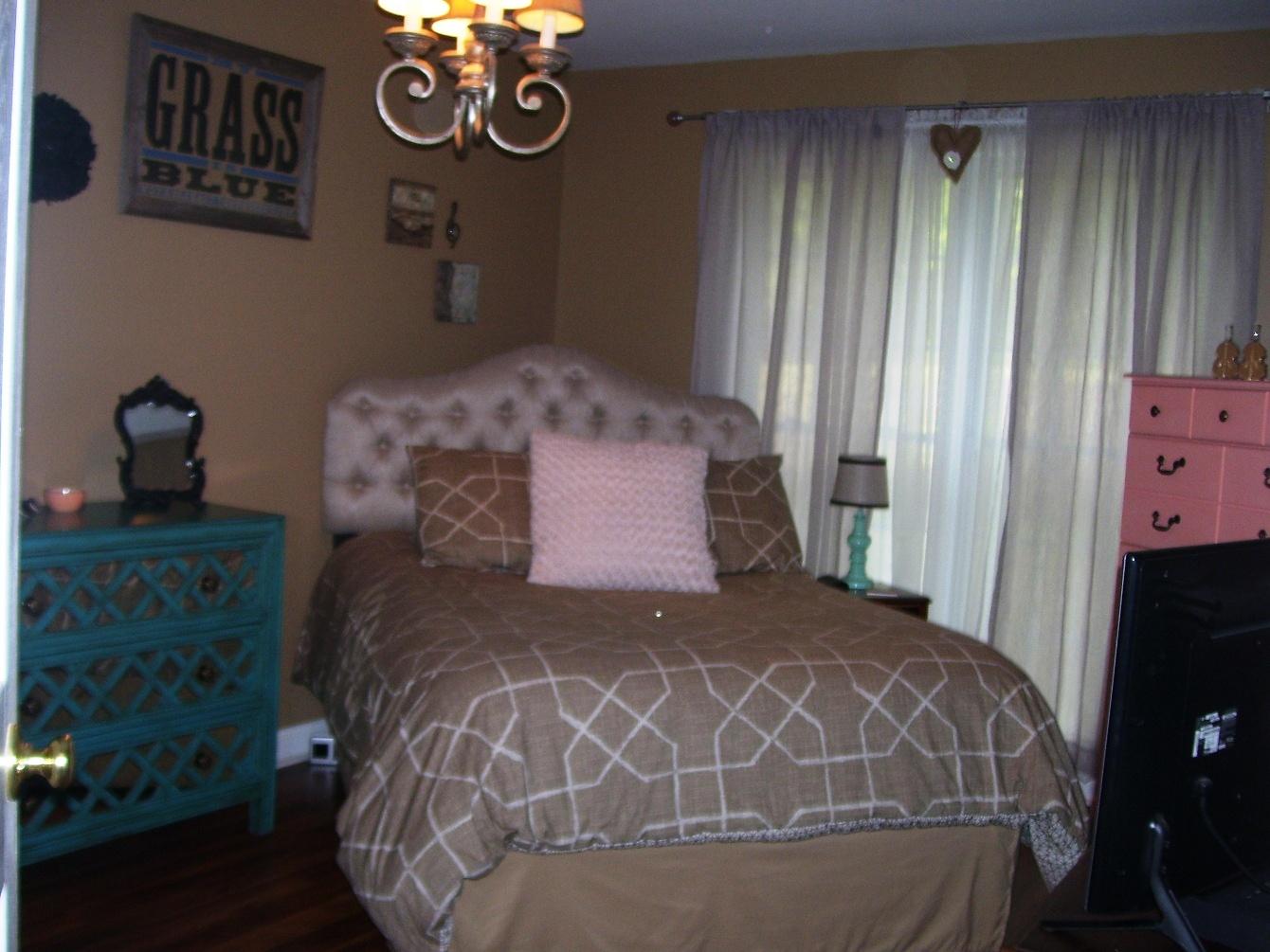 295 Coppinger Road Chattanooga, TN 37405 - Photo 11 of 18 Bedroom