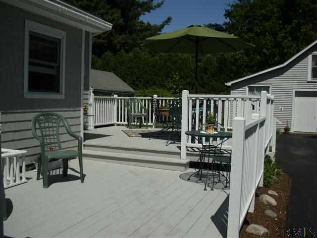 10 Ritchie Place Saratoga Springs, NY 12866 - Photo 13 of 16 Photo 13