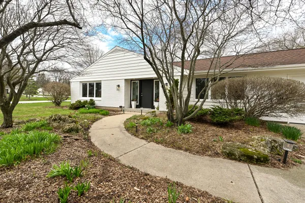 $650,000 | 8207 North Regent Road, Fox Point, WI 53217