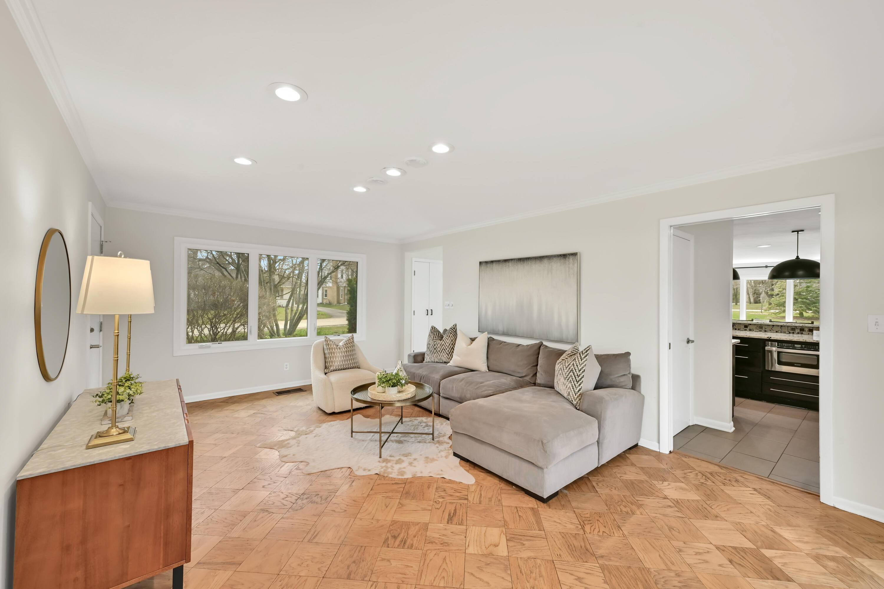 8207 North Regent Road Fox Point, WI 53217 - Photo 17 of 37 Den