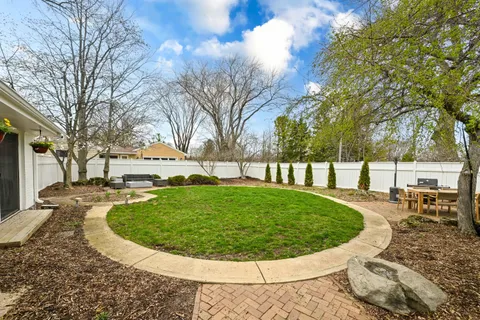 $650,000 | 8207 North Regent Road, Fox Point, WI 53217