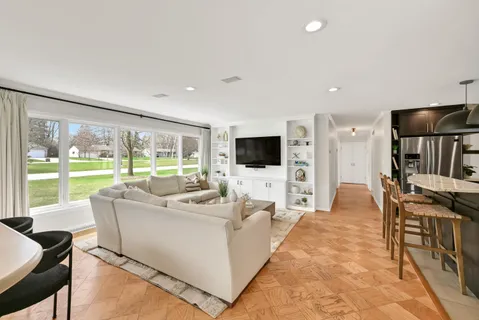 $650,000 | 8207 North Regent Road, Fox Point, WI 53217