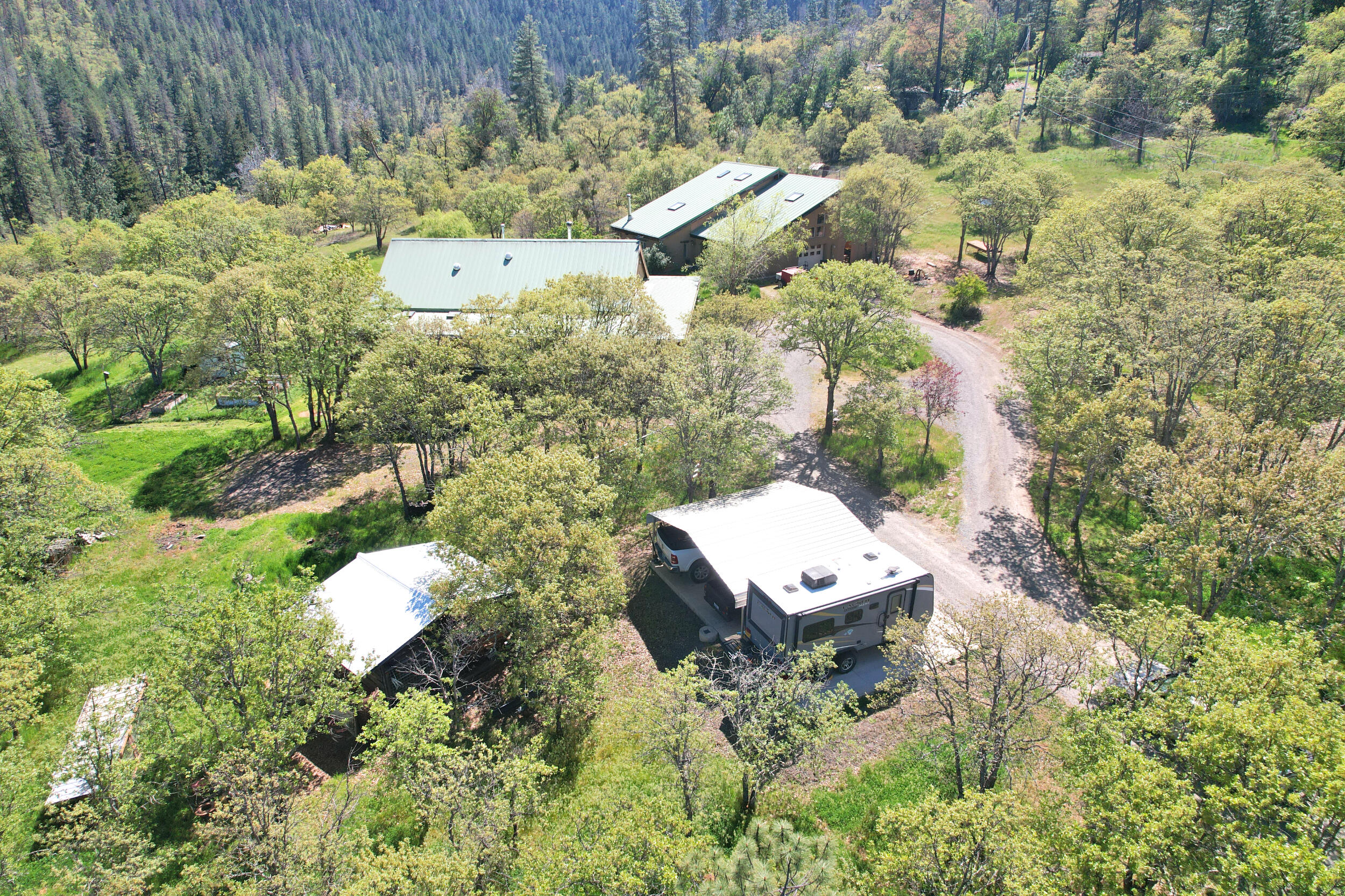 8150 Upper Applegate Road Jacksonville, OR 97530 - Photo 122 of 122 an aerial view of a house with a yard