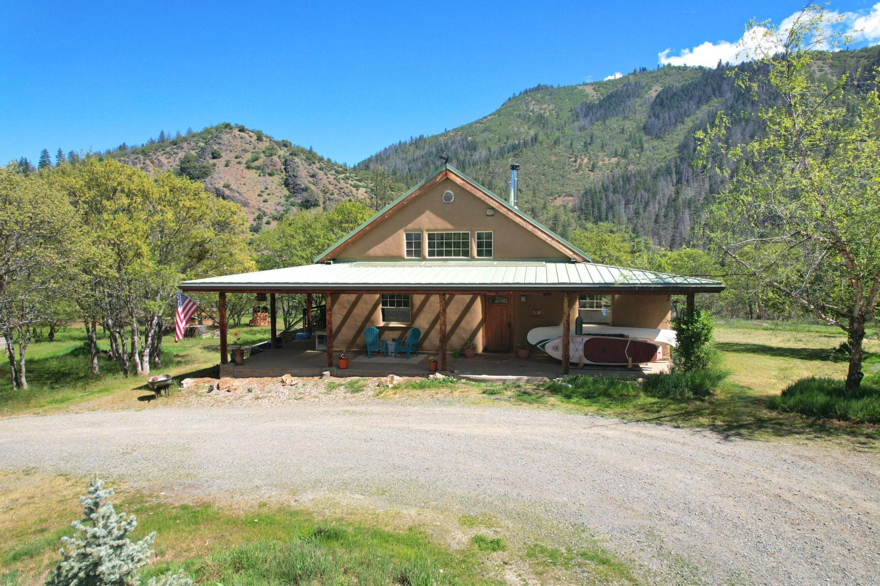 8150 Upper Applegate Road Jacksonville, OR 97530 - Photo 3 of 122 main house