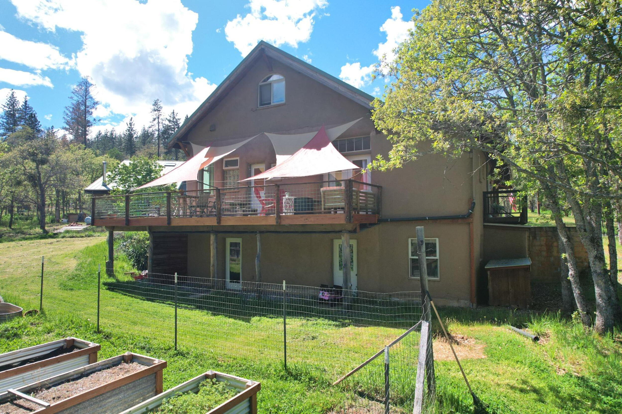 8150 Upper Applegate Road Jacksonville, OR 97530 - Photo 7 of 122 back of main house