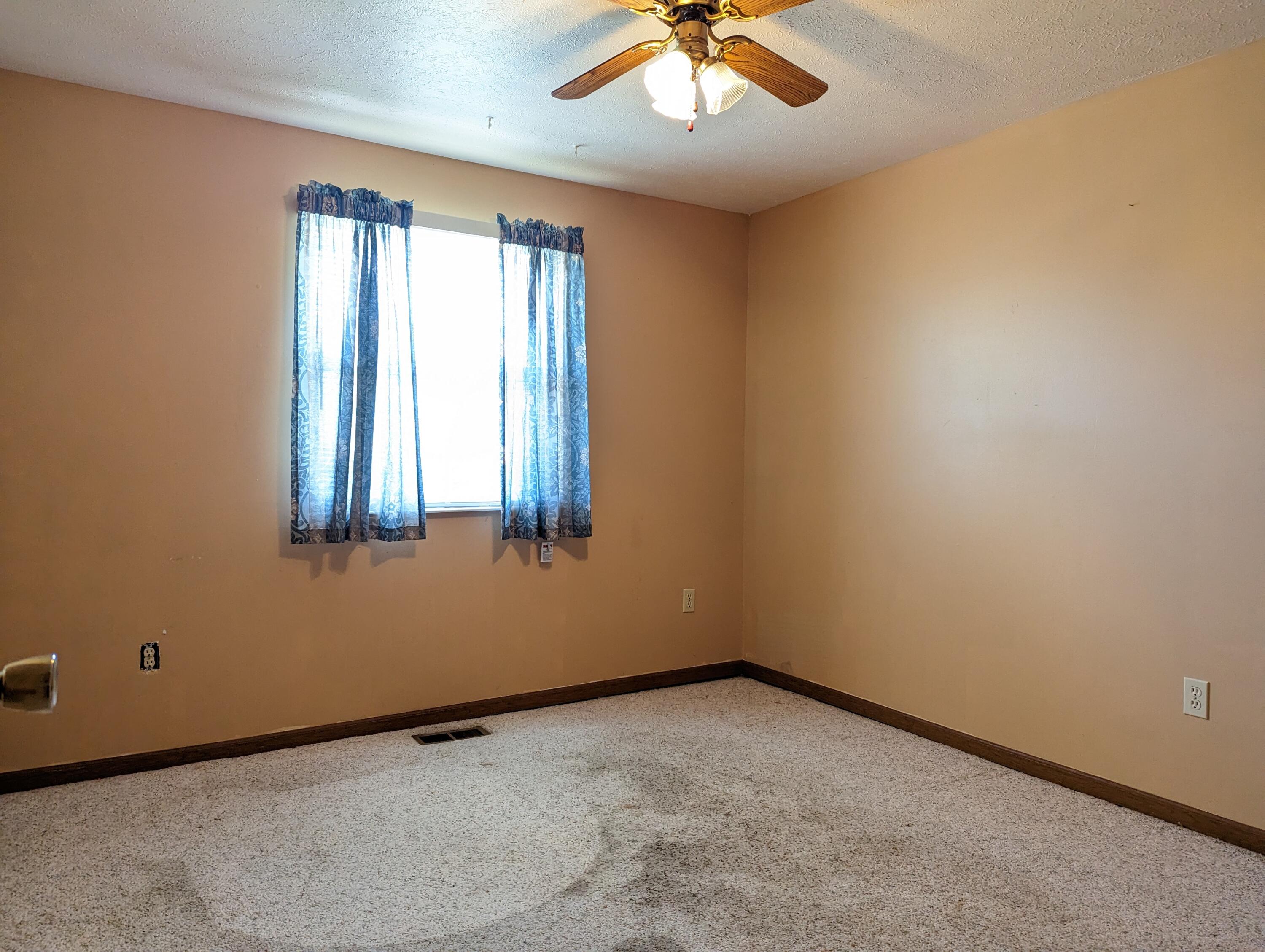 4561 Reno Lane Springfield, OH 45503 - Photo 6 of 20