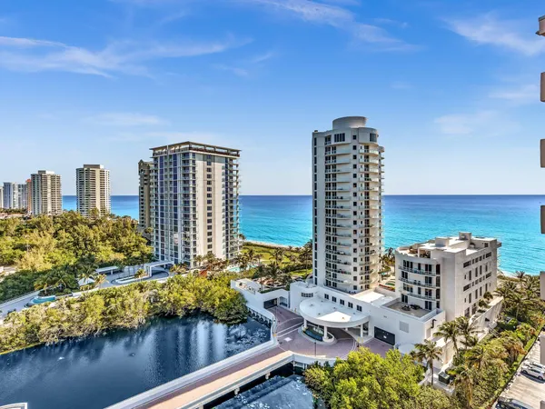 $3,850 | 4200 North Ocean Drive, Unit 21605, Singer Island, FL 33404