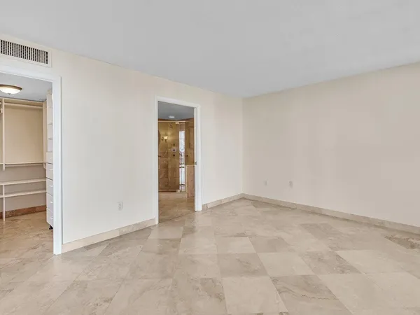 $3,850 | 4200 North Ocean Drive, Unit 21605, Singer Island, FL 33404