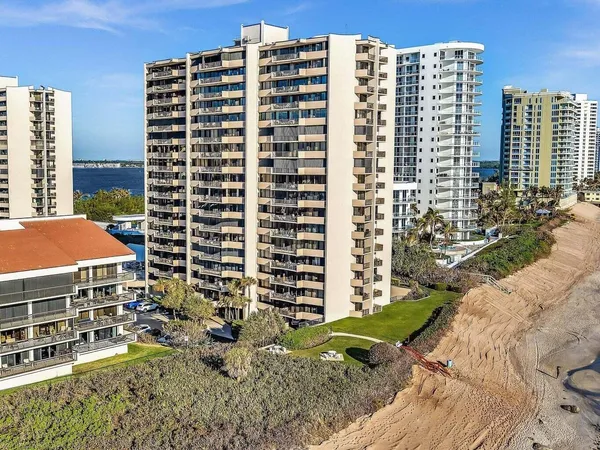 $3,850 | 4200 North Ocean Drive, Unit 21605, Singer Island, FL 33404