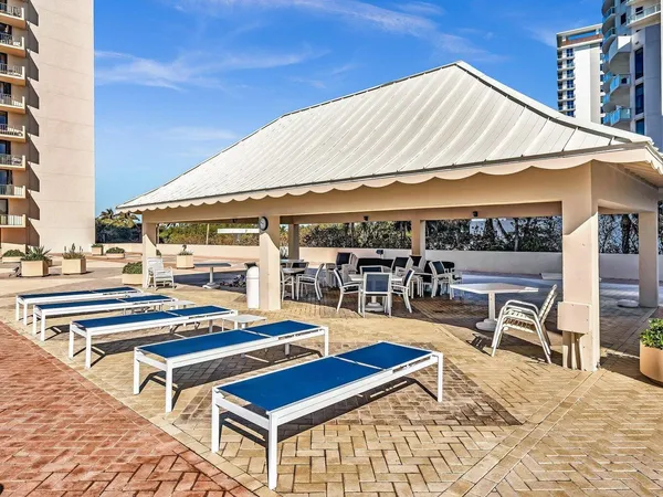 $3,850 | 4200 North Ocean Drive, Unit 21605, Singer Island, FL 33404