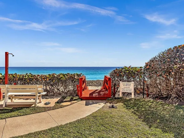 $3,850 | 4200 North Ocean Drive, Unit 21605, Singer Island, FL 33404