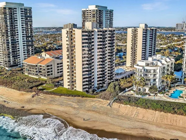 $3,850 | 4200 North Ocean Drive, Unit 21605, Singer Island, FL 33404