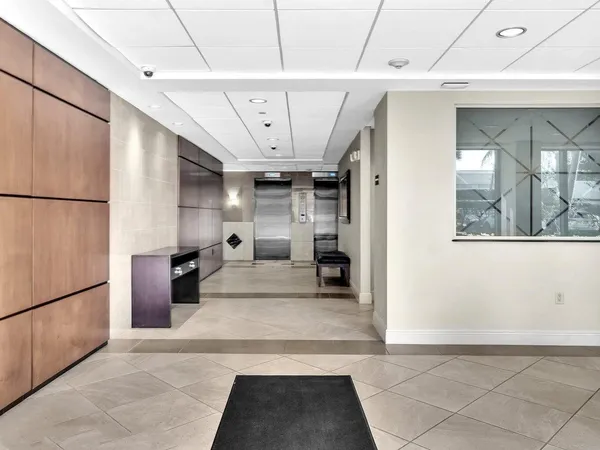 $3,850 | 4200 North Ocean Drive, Unit 21605, Singer Island, FL 33404