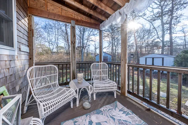 $570,000 | 522 Lincoln Rd Extension, Hyannis, MA 02601