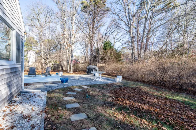 $570,000 | 522 Lincoln Rd Extension, Hyannis, MA 02601