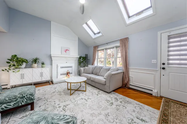 $570,000 | 522 Lincoln Rd Extension, Hyannis, MA 02601