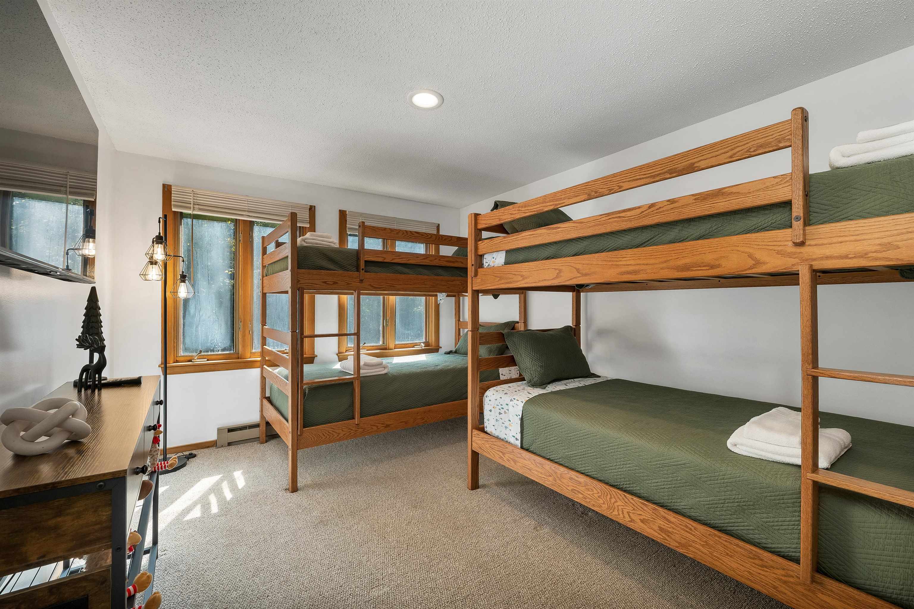 4 Mountain View Road, Unit 4L Intervale, NH 03845 - Photo 46 of 60 Gallery Image 46