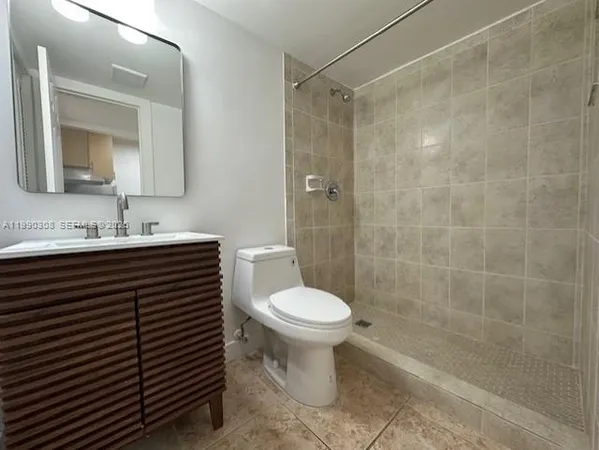 $1,800 | 10776 North Kendall Drive, Unit F17, Miami, FL 33176