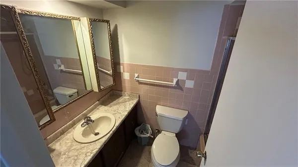 $1,168,000 | 2136 East 69th Street | Mill Basin