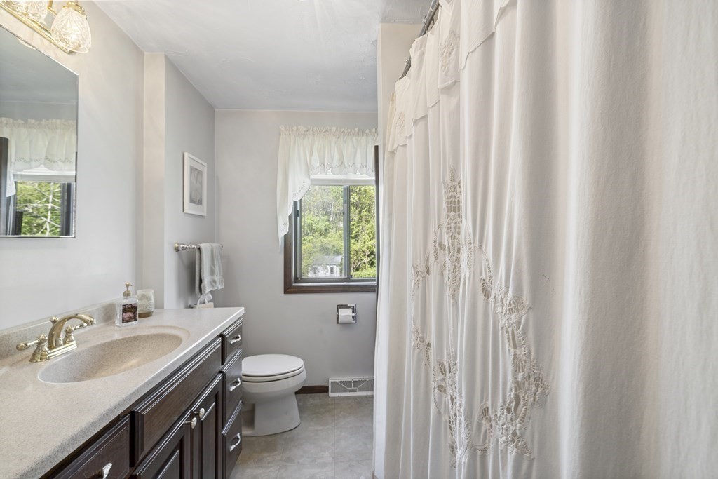 185 Cordaville Road Southborough, MA 01772 - Photo 16 of 42 Gallery Image 16