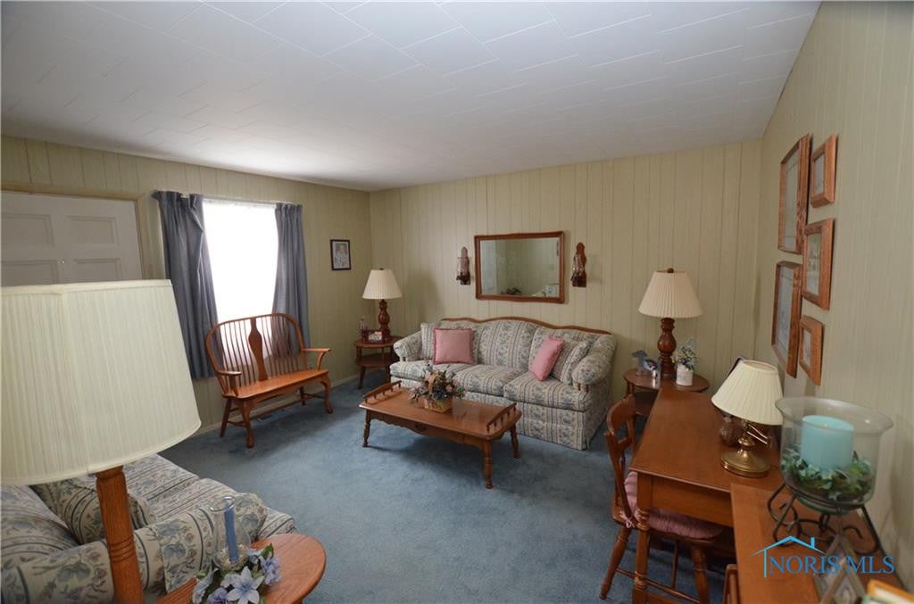 1840 East Benwick Road Toledo, OH 43613 - Photo 4 of 12 Gallery Image 4