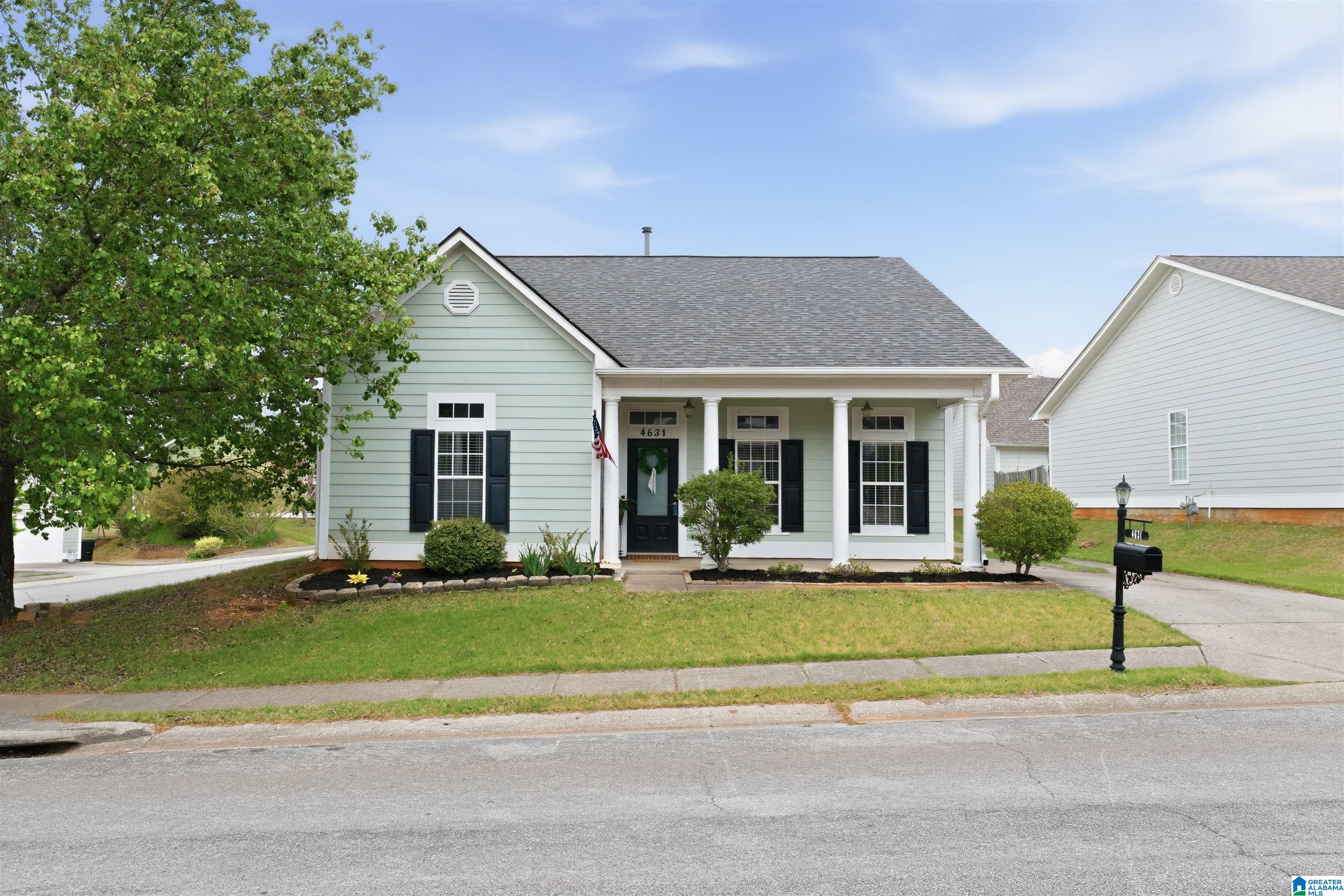 4631 Clubview Drive Bessemer, AL 35022 - Photo 2 of 38