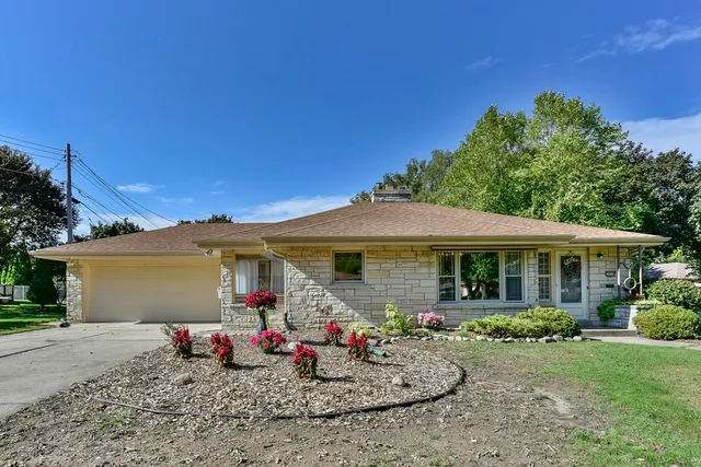 $324,900 | 7806 West Dakota Street, West Allis, WI 53219