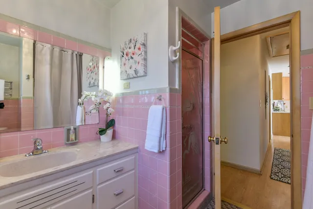 $324,900 | 7806 West Dakota Street, West Allis, WI 53219