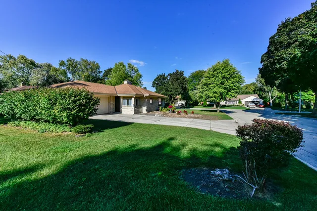 $324,900 | 7806 West Dakota Street, West Allis, WI 53219