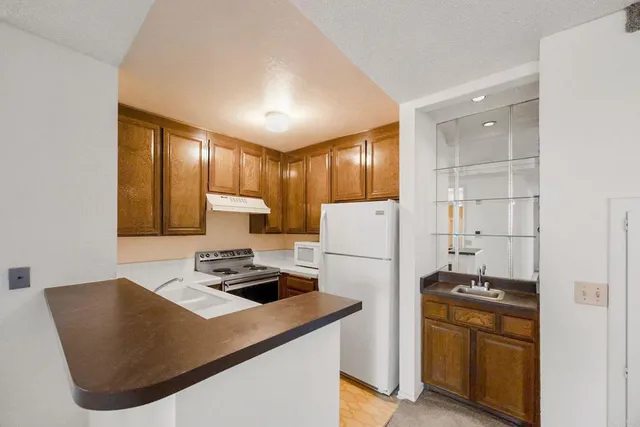 $1,549,000 | 999 North Pacific Street, Unit G316, Oceanside, CA 92054