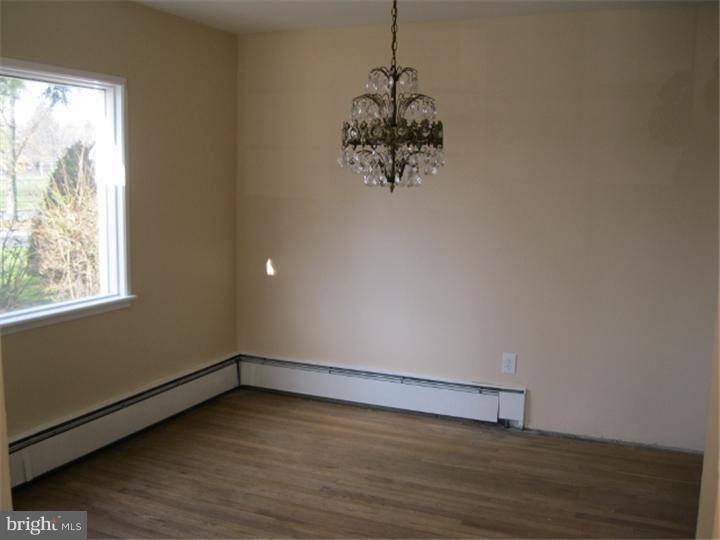 101 High Boulevard Reading, PA 19607 - Photo 5 of 15 Dining Room