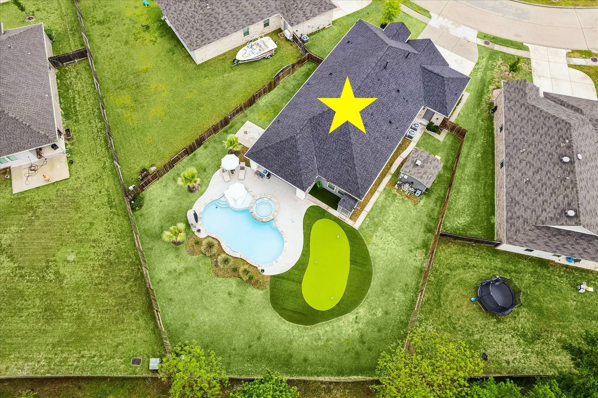 5935 Dovershire Knoll Court Spring, TX 77389 - Photo 2 of 34