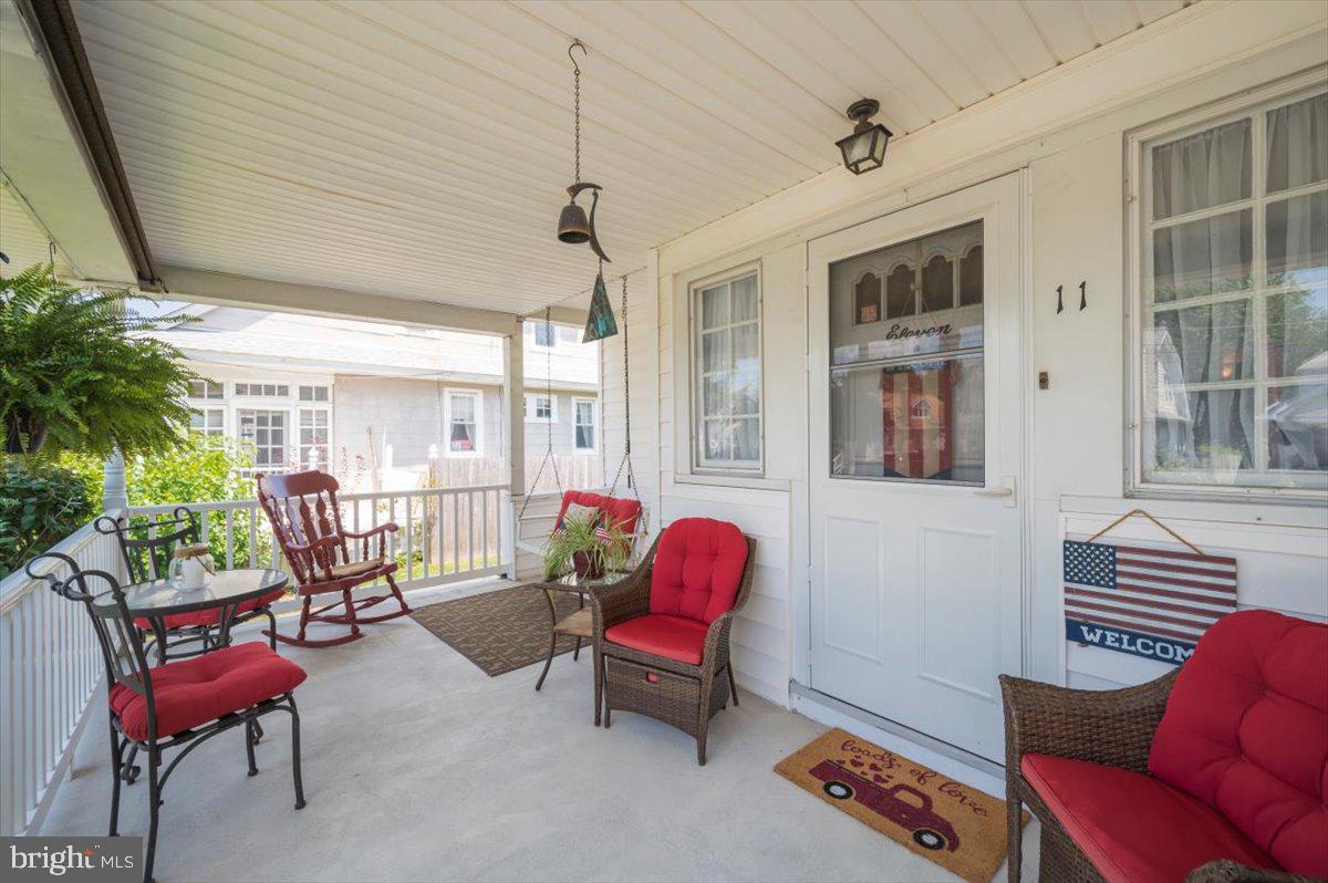 11 East Chelton Road Brookhaven, PA 19015 - Photo 2 of 23