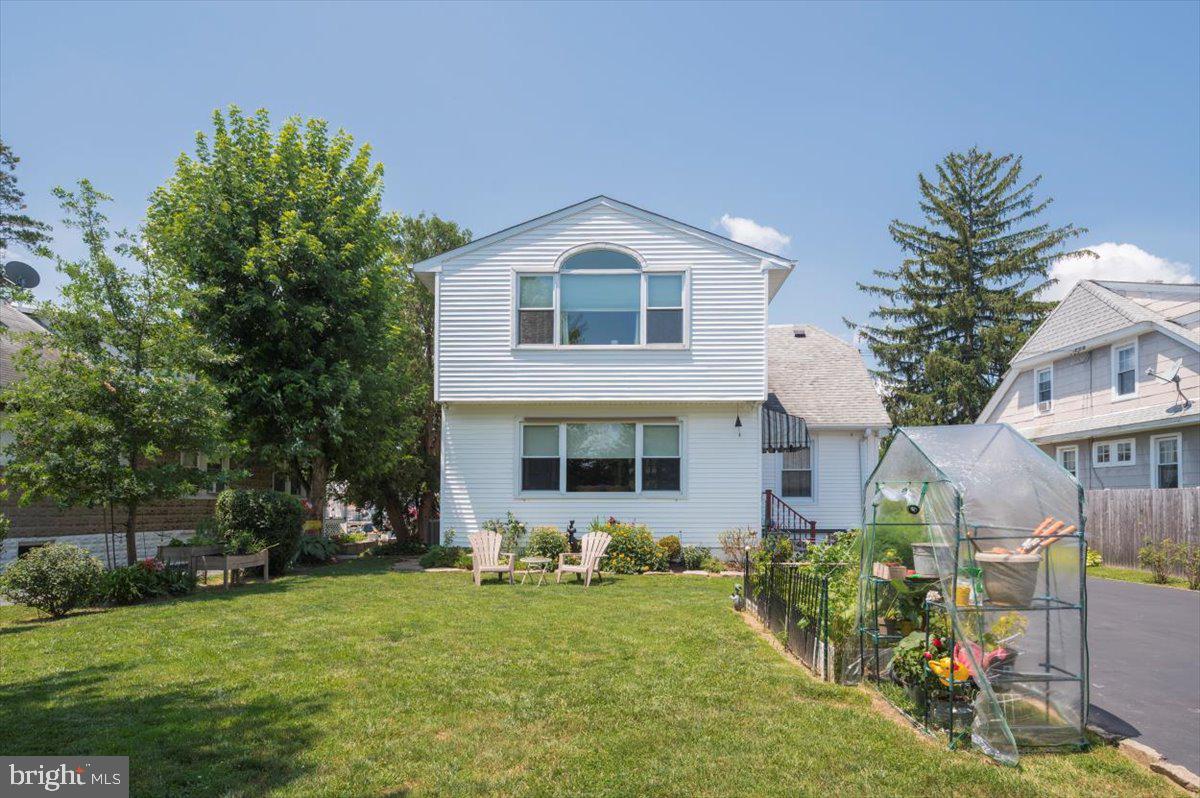 11 East Chelton Road Brookhaven, PA 19015 - Photo 23 of 23