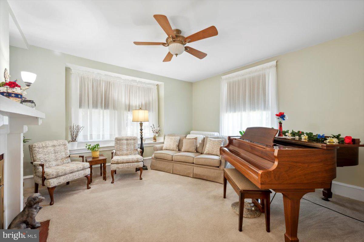 11 East Chelton Road Brookhaven, PA 19015 - Photo 4 of 23