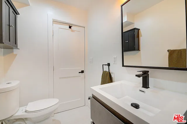 $1,395,000 | 885 Kincaid Avenue, Inglewood, CA 90302