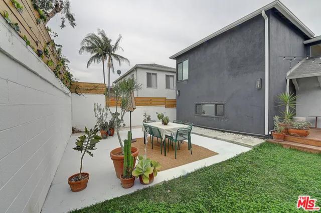 $1,395,000 | 885 Kincaid Avenue, Inglewood, CA 90302