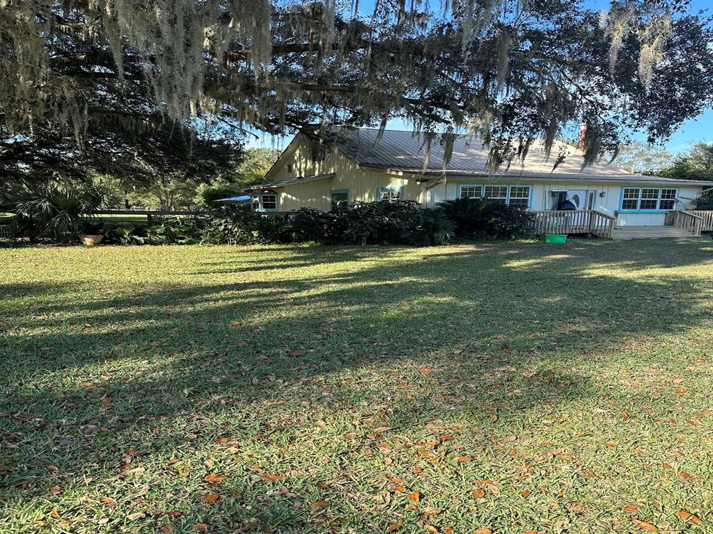 16900 Northeast 148th Terrace Road Fort McCoy, FL 32134 - Photo 1 of 1 Gallery Image 1