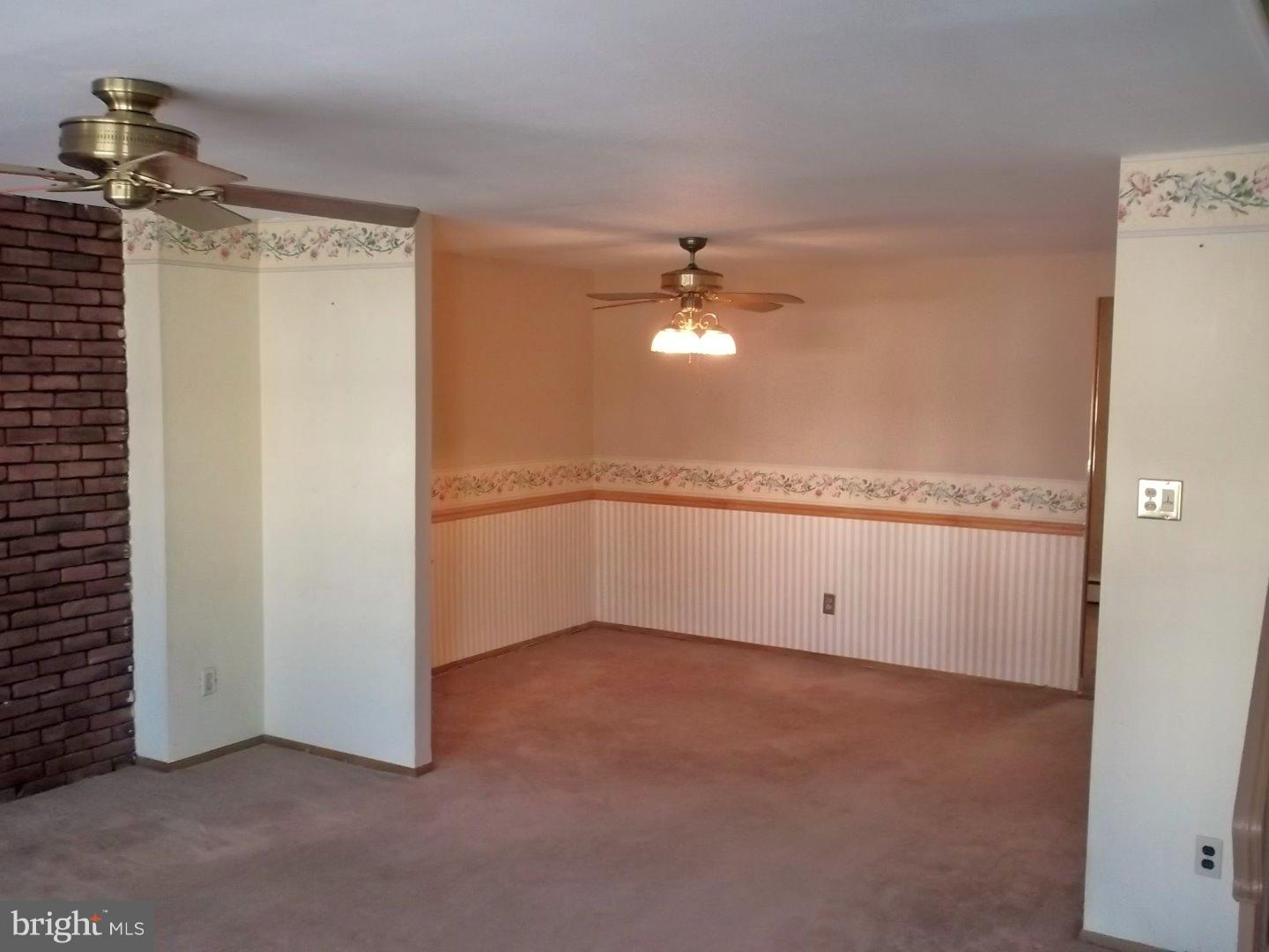 4168 Fairdale Road Philadelphia, PA 19154 - Photo 5 of 24 Gallery Image 5